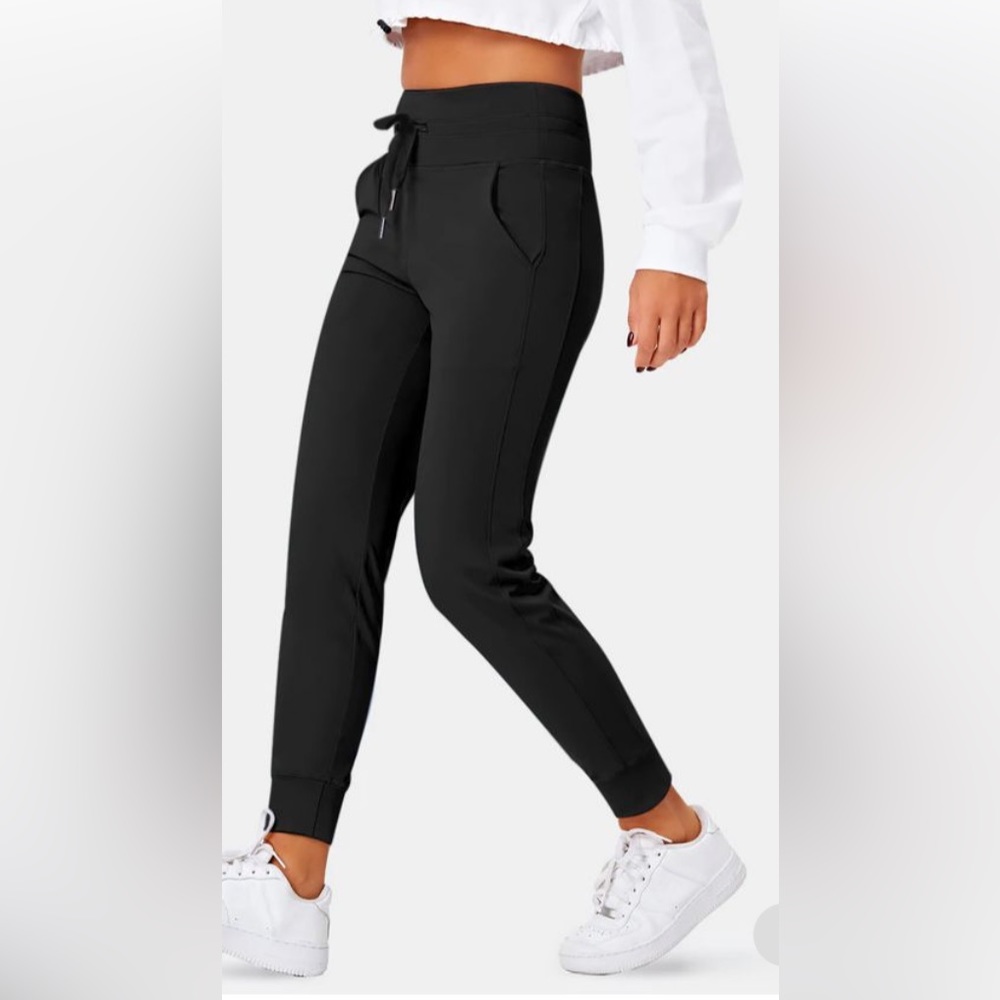 HALARA Black Track Pants